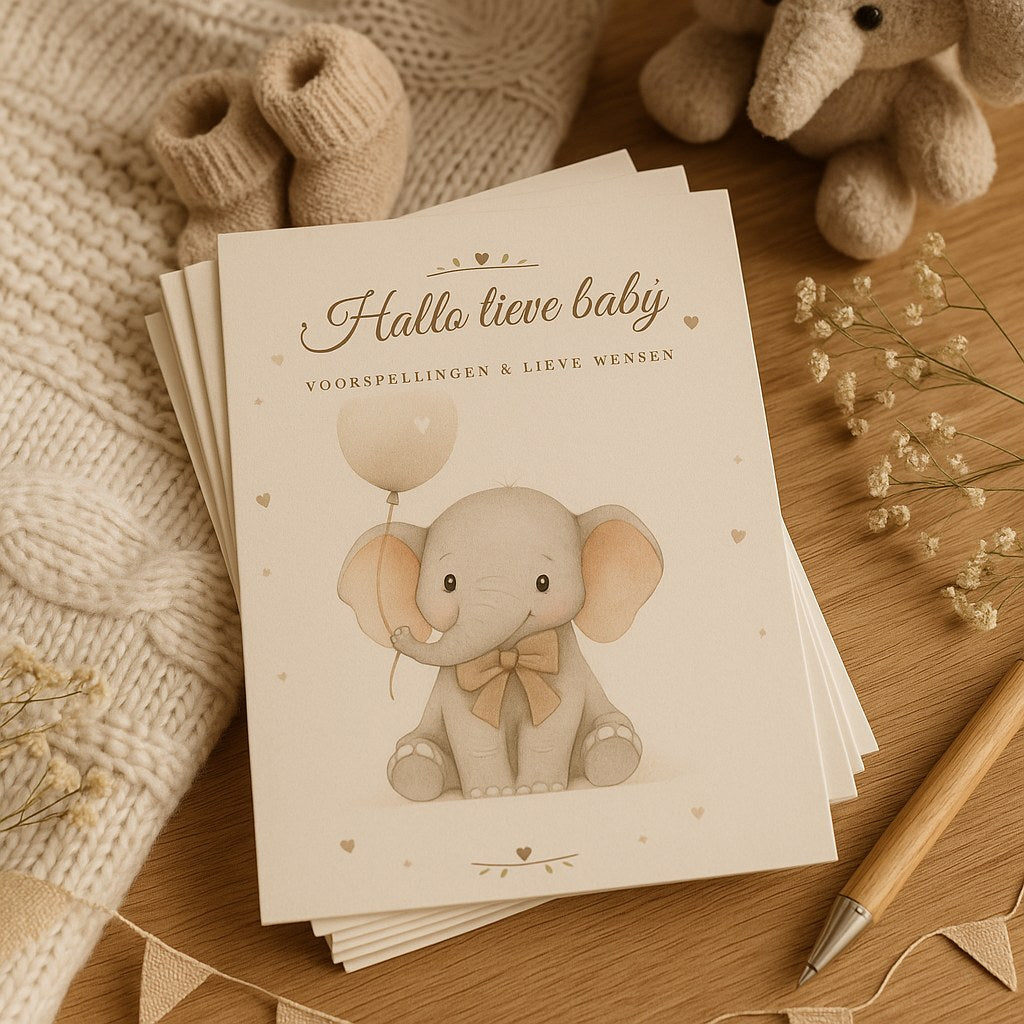 Babyshower invulkaarten met olifantje op een houten tafel met babysokjes, knuffel en pen